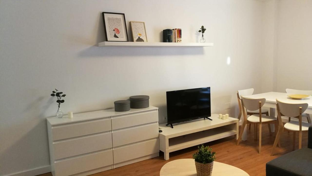 Piso Centrico Reformado / Apartment In The Center Nerja Exterior photo